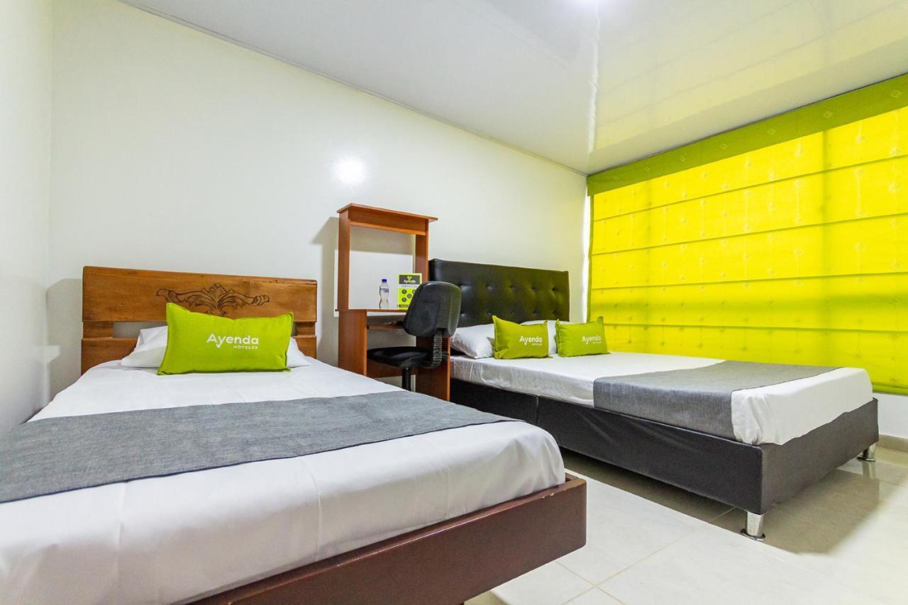 Hotel Ayenda Casa Howard 1092 Bogota Buitenkant foto