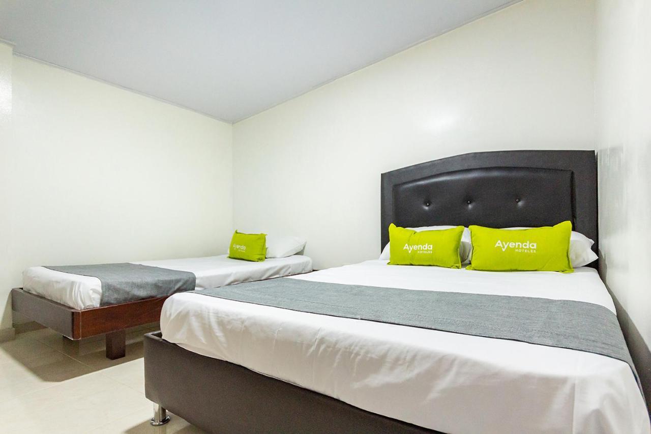 Hotel Ayenda Casa Howard 1092 Bogota Buitenkant foto