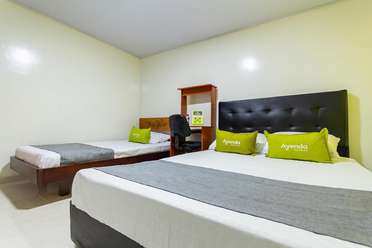 Hotel Ayenda Casa Howard 1092 Bogota Buitenkant foto